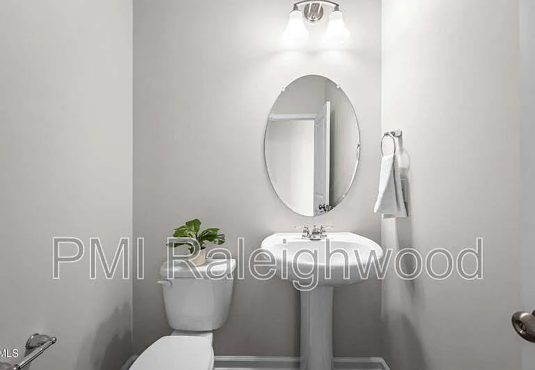 1838 Woodall Crest Dr — Photo 14
