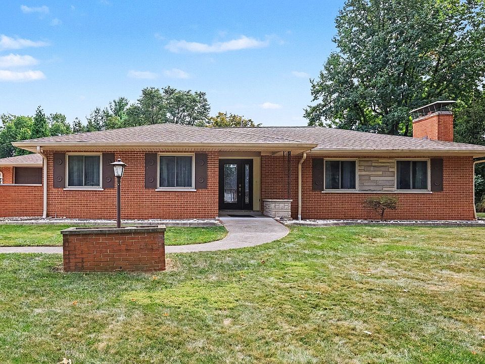 1st image of 123 Vernon Dr