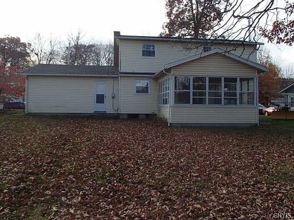 2nd image of 4937 Darien Dr