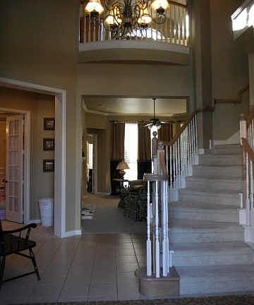 3rd image of 502 Ironwood Dr