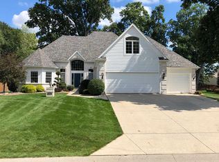 11424 Cabriolet Run, Fort Wayne, IN 46845