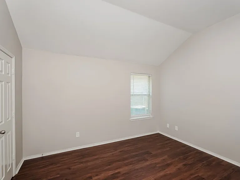 7617 Rainbow Creek Dr — Photo 12