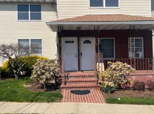 2 Lincoln Ave E #2, West Harrison, NY 10604