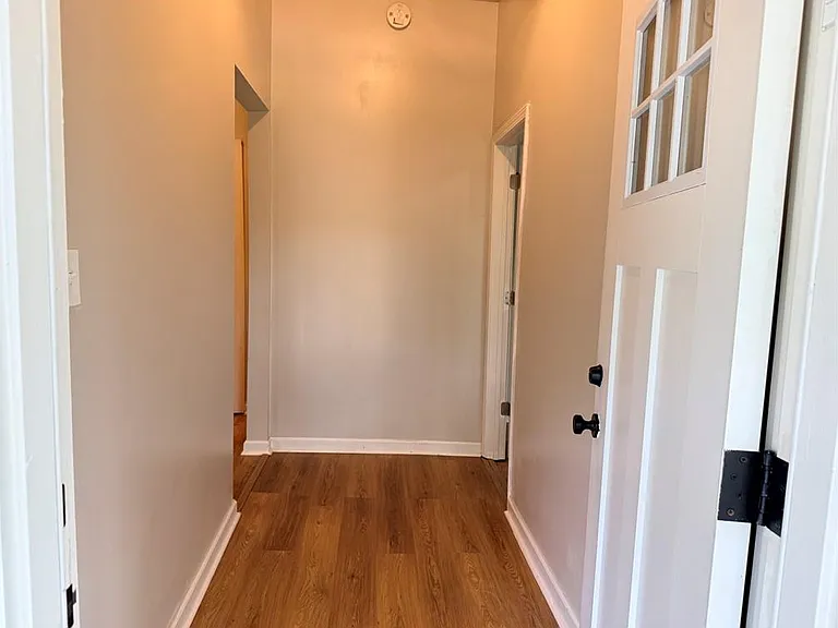 31 Mildred Pl NW — Photo 10
