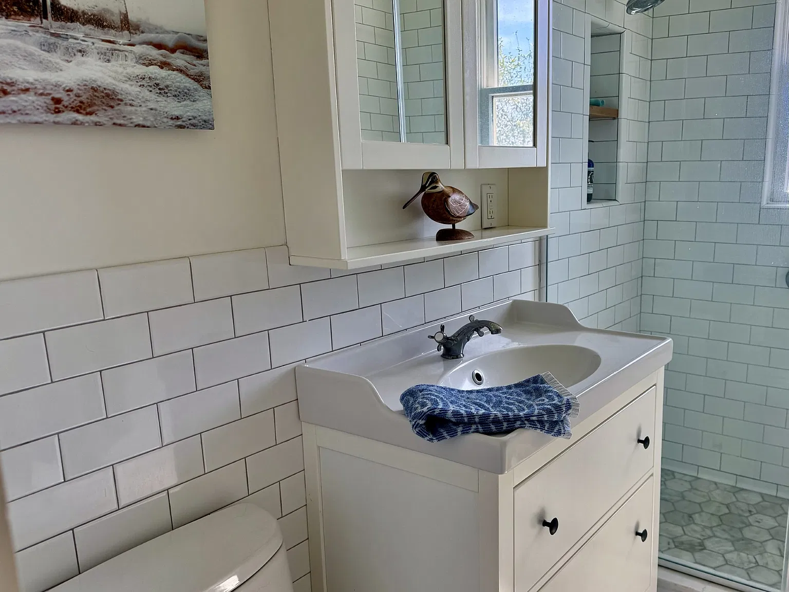 Serene Waterfront Retreat on Accabonac Harbor — Photo 4
