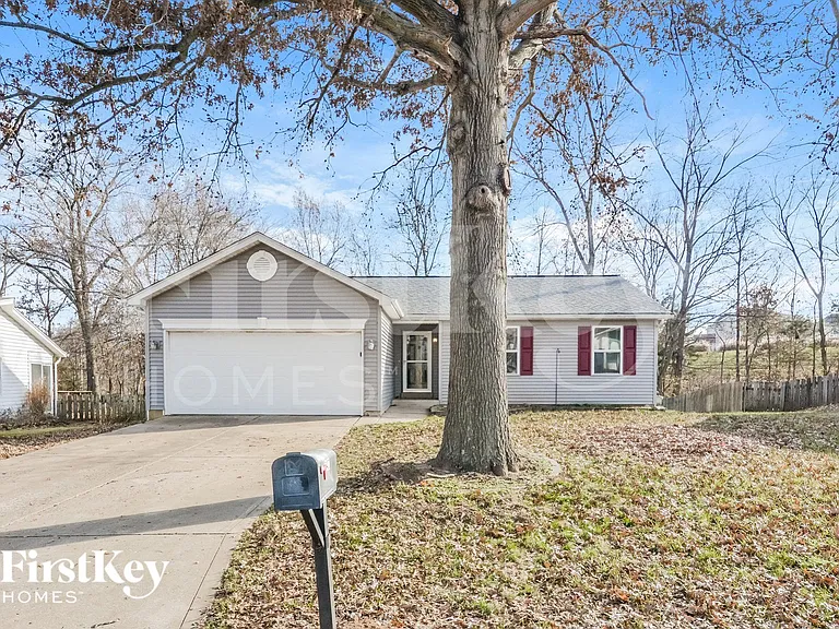 1400 Navaho Trl — Photo 1
