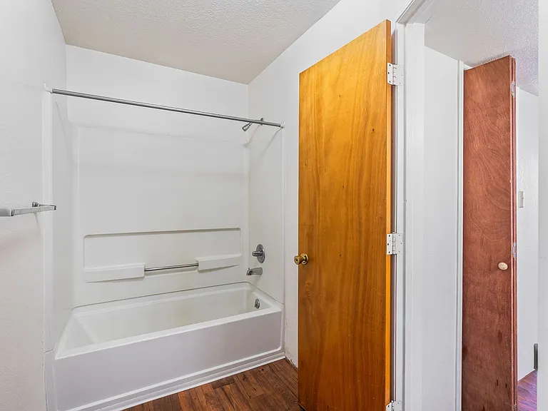 Brandywood Park Apartments — Photo 50