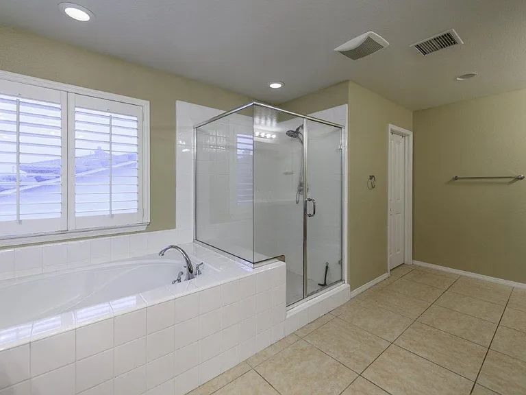 14443 Gannet St — Photo 36