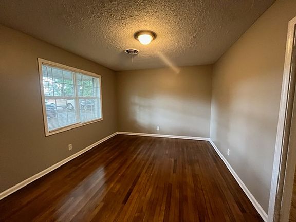 3rd image of 7041 Carrolton Dr W