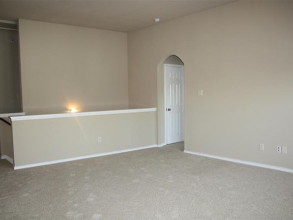 4th image of 16614 Williamhurst Ln