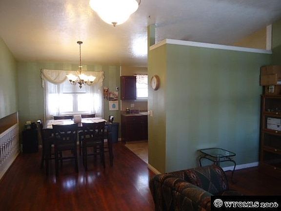 4th image of 1716 Overland Dr