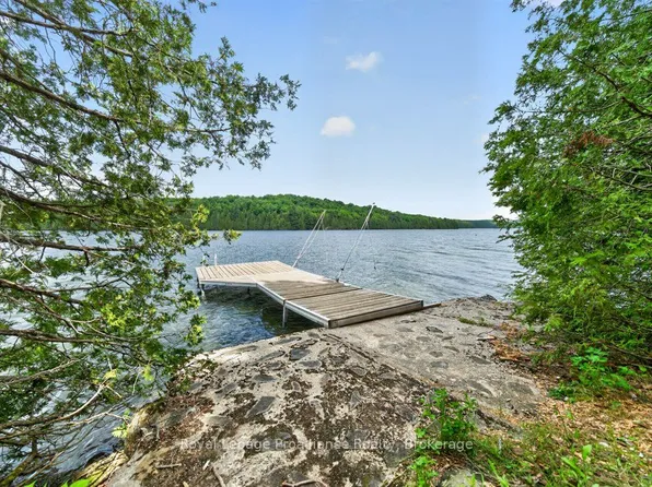 1107 Peters Ln, North Frontenac, ON K0H 2J0