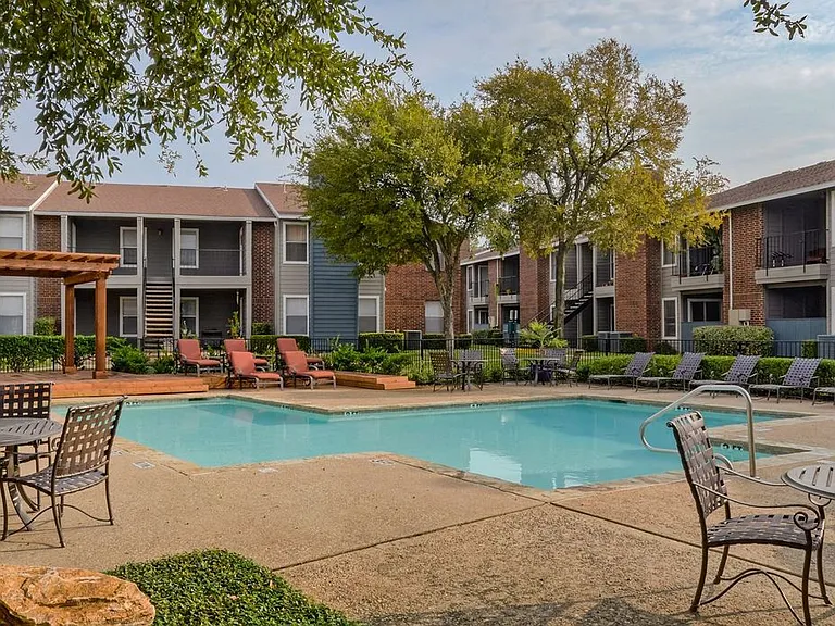 Oak Tree Village Apartments Pool Area and Seating