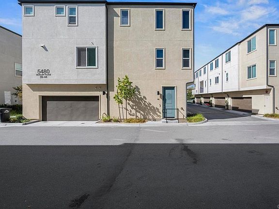 2nd image of 5480 Seacliff Pl Unit 44