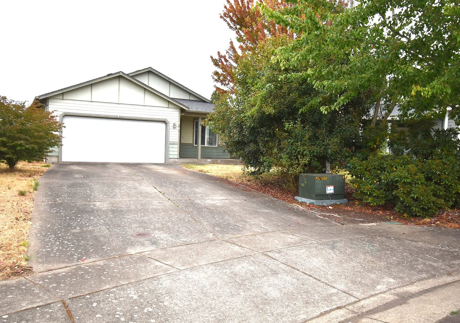 Nice home on Cul-de-sac — Photo 1