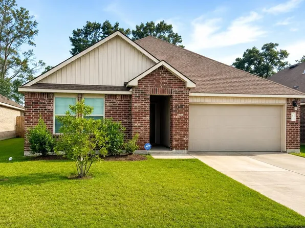 105 Still Lake Dr, Duson, LA 70529