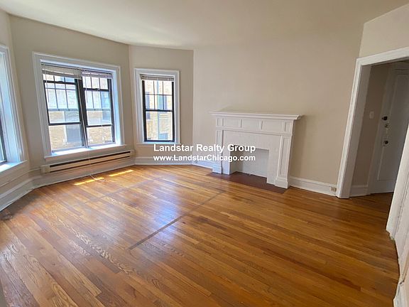2nd image of 931 Forest Ave APT 1E