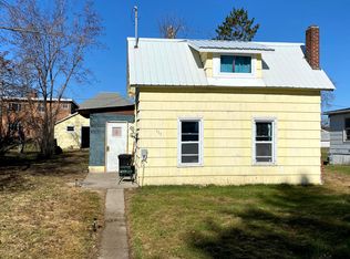 115 Elm St SW, Clearbrook, MN 56634