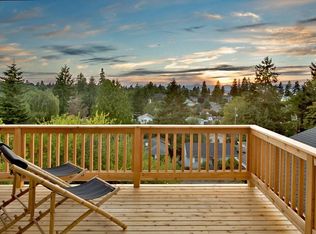 3216 46th Ave SW, Seattle, WA 98116