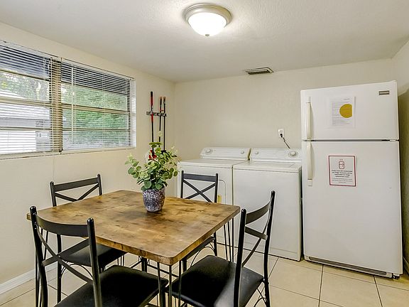 2nd image of 1219 E Emma St #14333014
