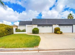 1714 San Pablo Dr, San Marcos, CA 92078
