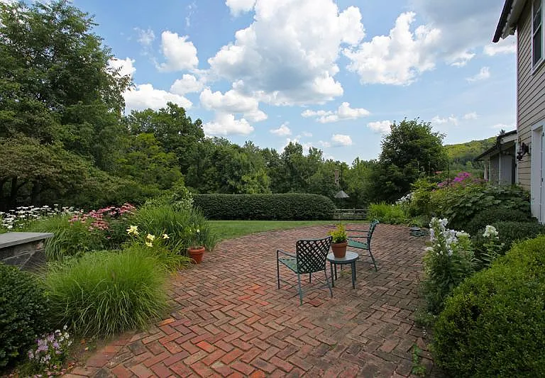 32 Leach Hollow Rd — Photo 11