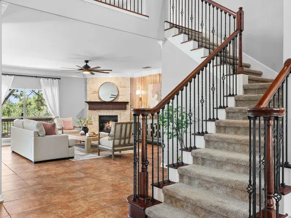 3610 Pinnacle Dr, San Antonio, TX 78261