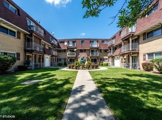 8546 W Catherine Ave #P1S, Chicago, IL 60656