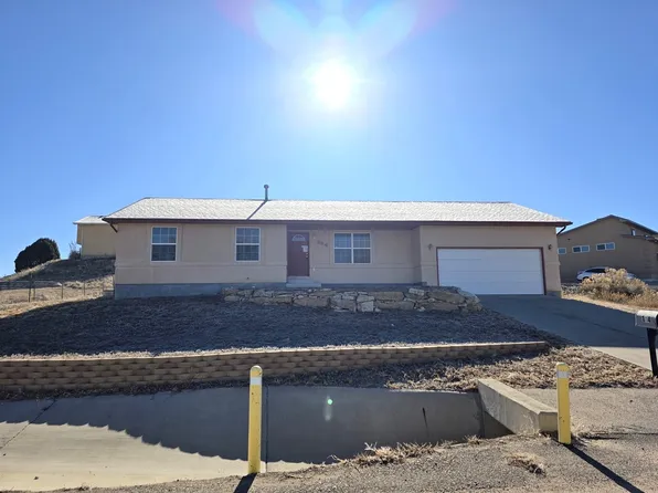154 W Cellini Dr, Pueblo West, CO 81007