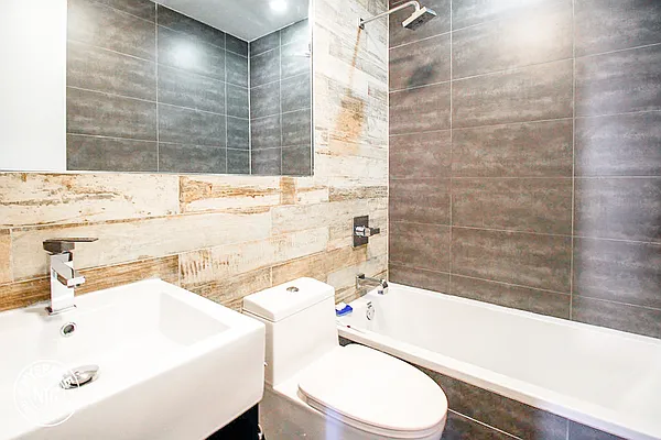 Rented by MySpaceNYC | media 14