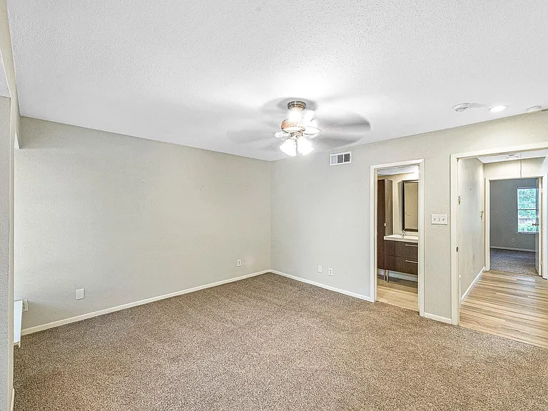 1500 Sandy Springs Rd #35 — Photo 17