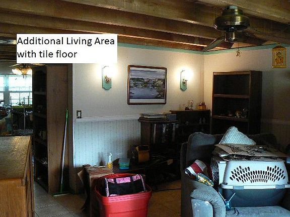 4th image of 863 Fairview Dr