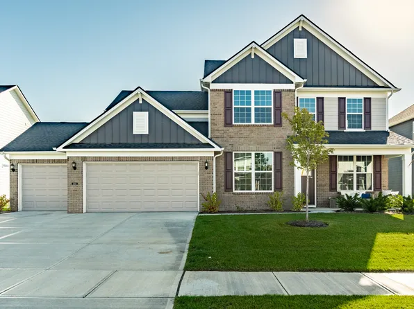 3893 Morgan Ln, Zionsville, IN 46077