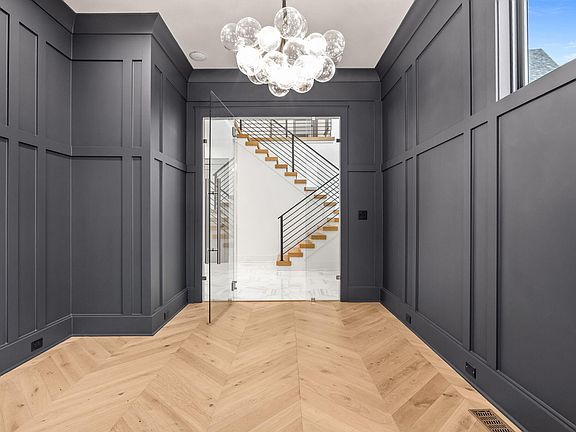 5th image of 1312 Hunting Ridge Rd