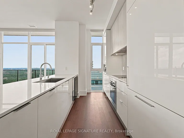 70 Annie Craig Dr #1 — Photo 10
