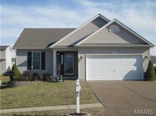 291 Kerstyn Dr, Wentzville, MO 63385