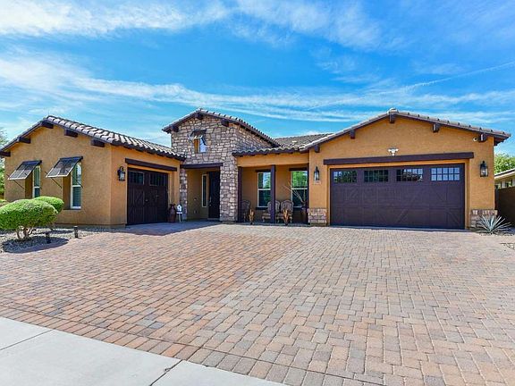 2nd image of 15911 W Bonitos Dr