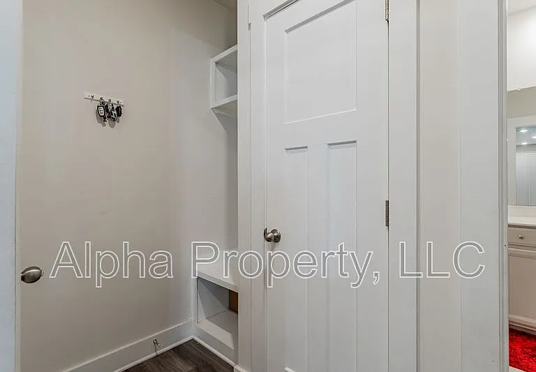 203 Pewter Cir — Photo 12
