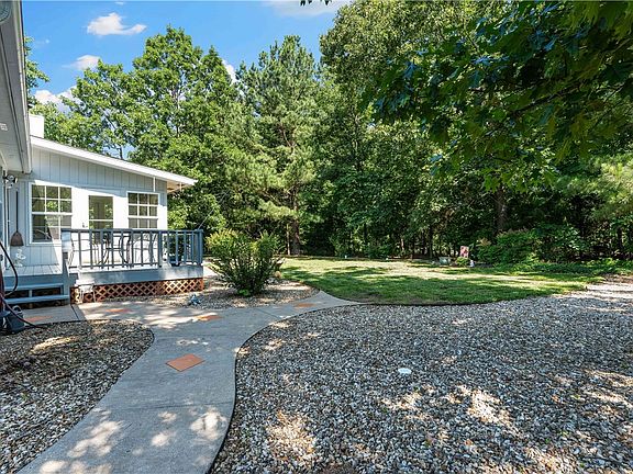 5th image of 67 Branchwood Dr