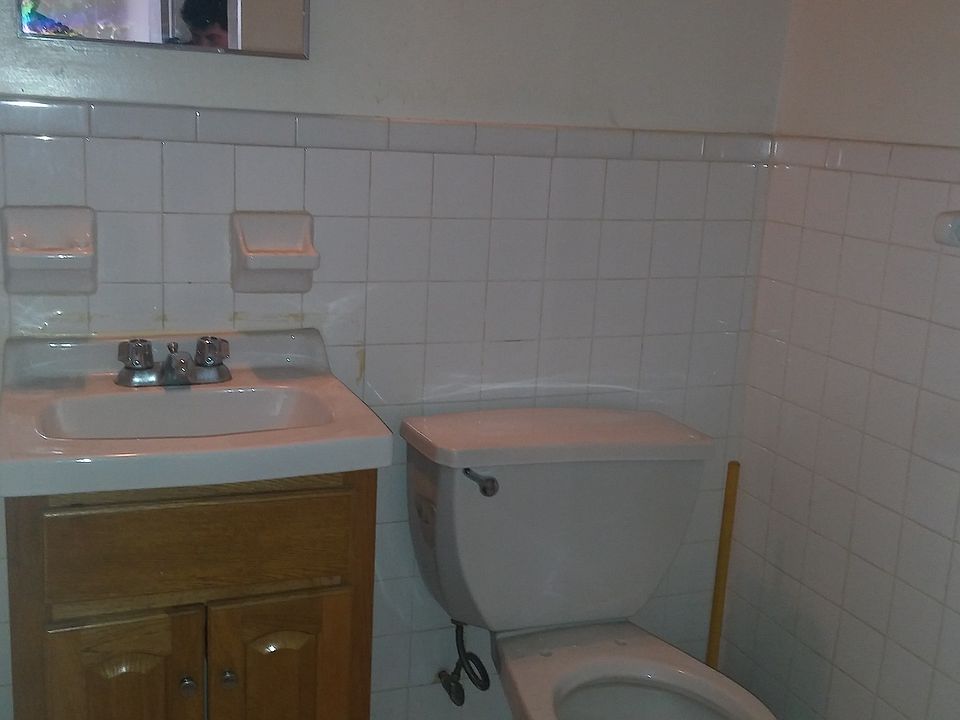 2nd image of 10915 Merrick Blvd #5B