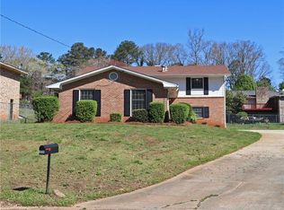 3594 Crown Point Ct, Decatur, GA 30032