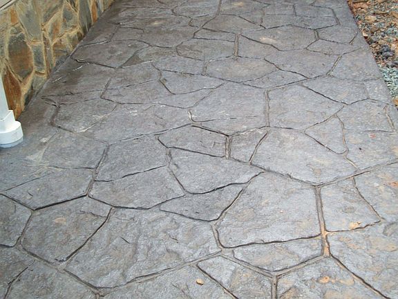 STAMPCRETE WALKWAY