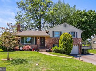 210 Melvale Rd, Dallastown, PA 17313
