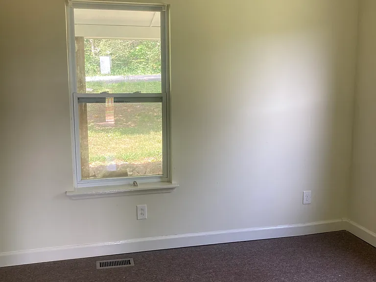 1823 Lula Lake Rd — Photo 11