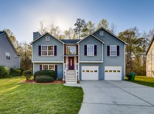 5960 Water Oaks Dr, Austell, GA 30106