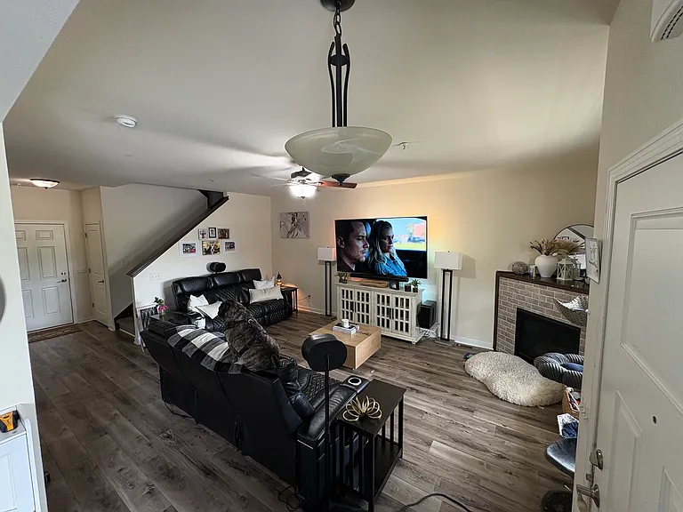 1280 N Pine St #1280 — Photo 10