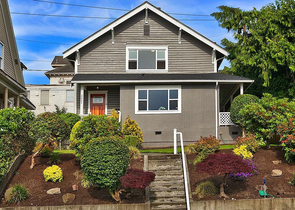 1st image of 2321 Grand Ave