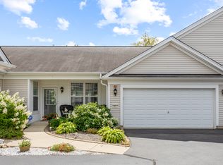 13517 Hemlock Rd, Huntley, IL 60142