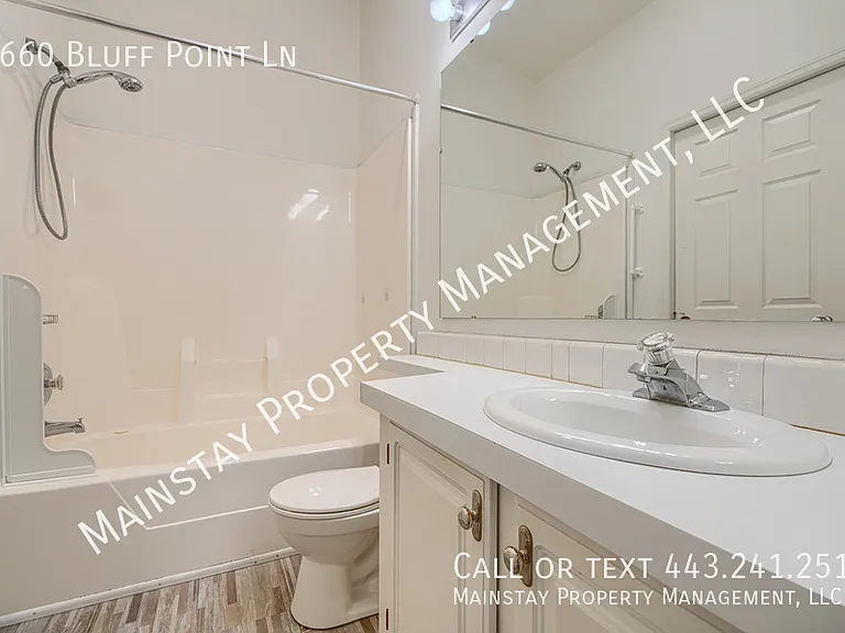 7660 Bluff Point Ln — Photo 17