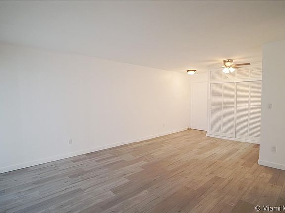 4th image of 195 Sunrise Dr APT 5
